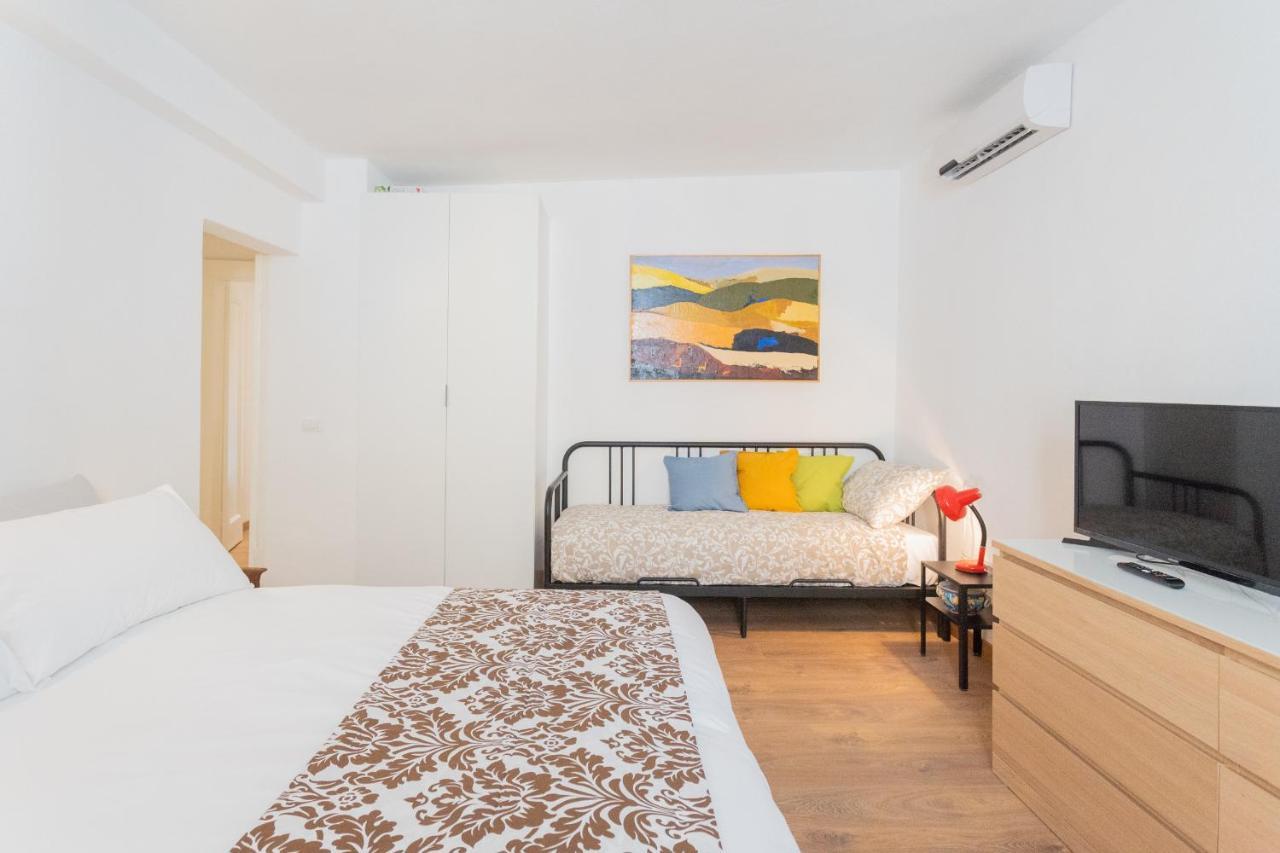 Da Pia In Historycal Como City Centre By Rent All Como Exterior foto